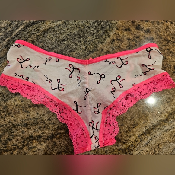 NWT Victoria Secret Cheeky - Picture 2 of 3